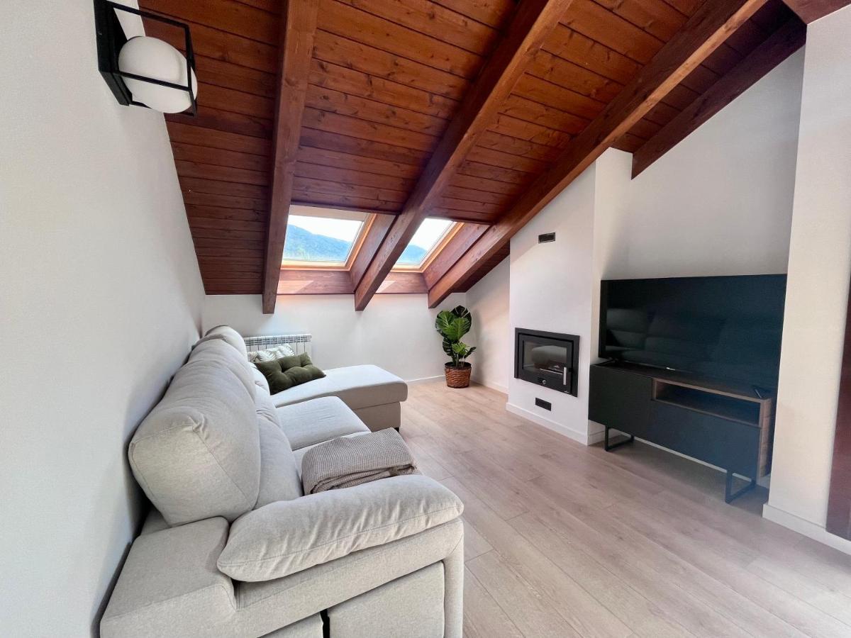 Apartmán Bpirineos-Pico Cerler Benasque Exteriér fotografie